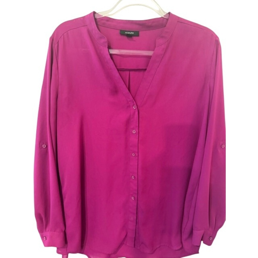 Beautiful Alfani Women's Long Sleeve blouse in Vibrant Fuchsia